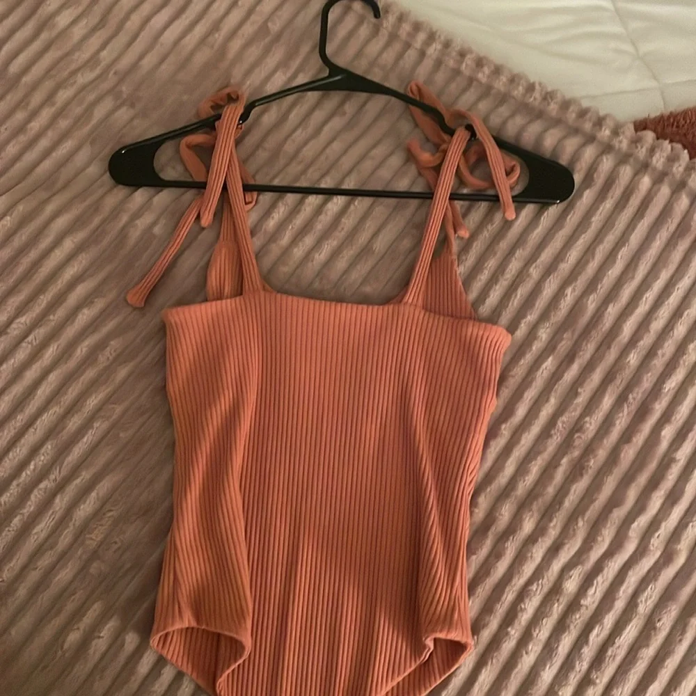 bodysuit with bows - Picture 2 of 2